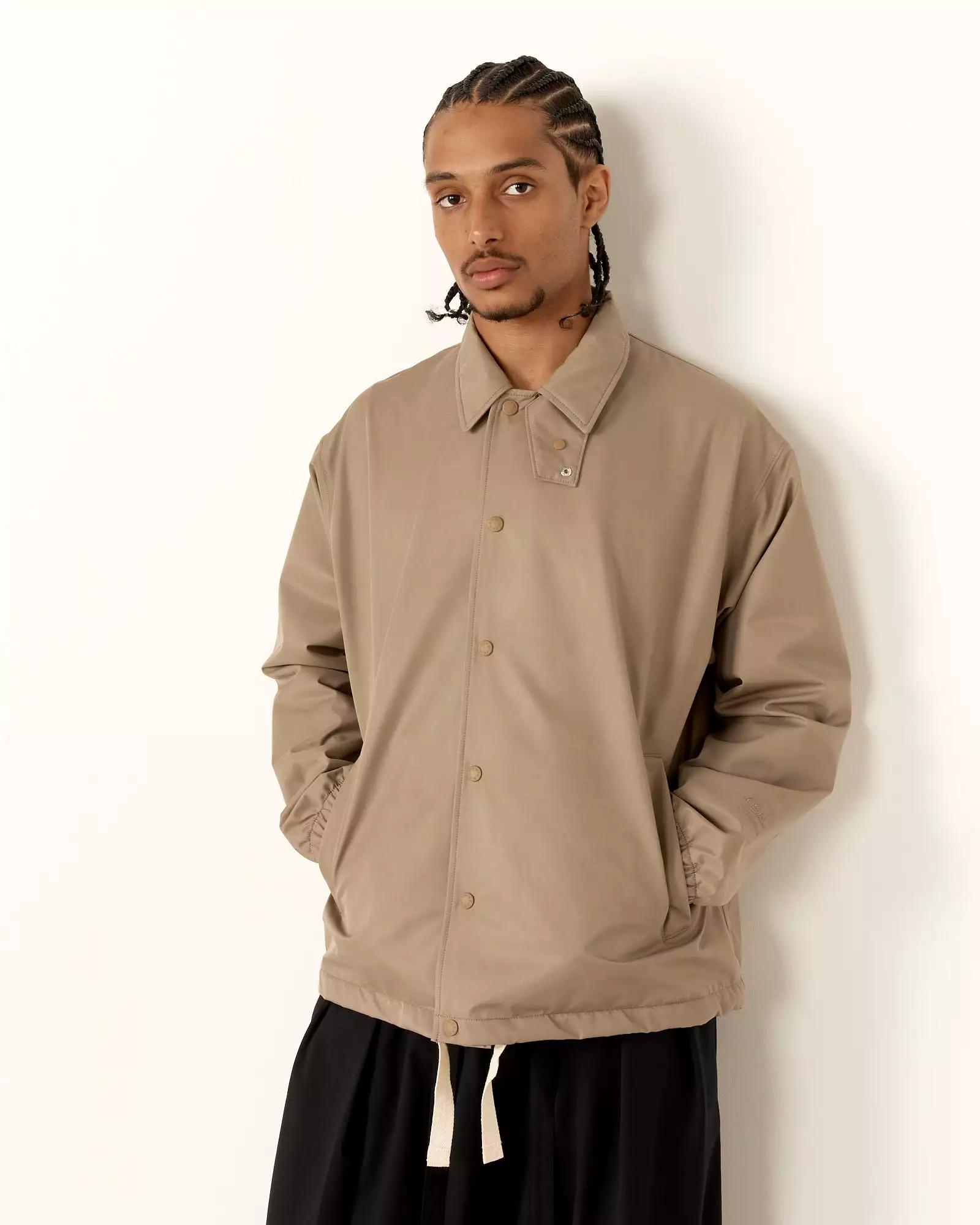 2L GORE-TEX Coach Jacket in Beige