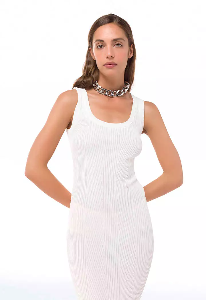 Classic Sleeveless Solid Ribbed Dress