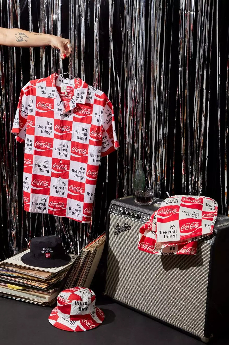 Coca-Cola Bunker S/S Woven Shirt - White