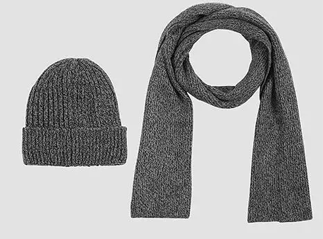 FitVille Knitted Hat and Scarf Set