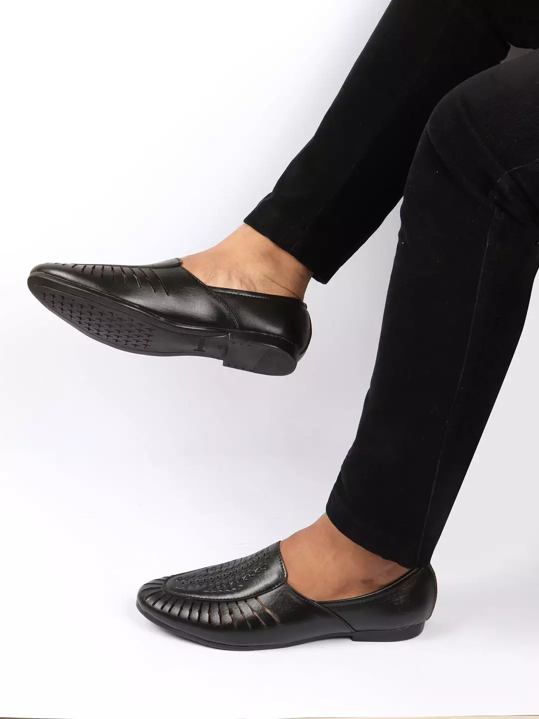 Men Black Laser Cut Design Ethnic Slip On Party Juttis and Mojaris