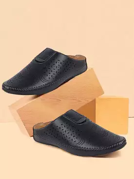 Men Blue Ethnic Slip-On Juttis