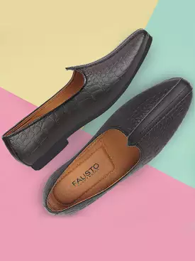 Men Brown Ethnic Slip-On Juttis