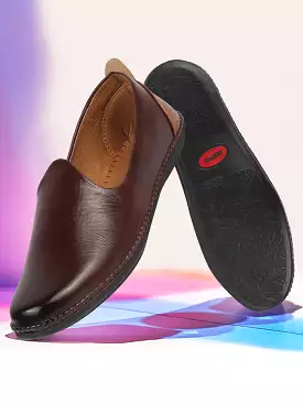 Men Brown Ethnic Slip On Stylish Stitched Jutis