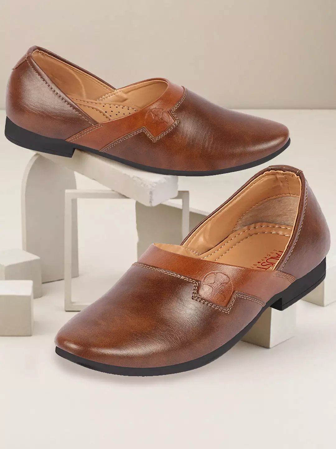 Men Brown Wedding Party Evening Ethnic Colorblocked Slip On Juttis and Mojaris