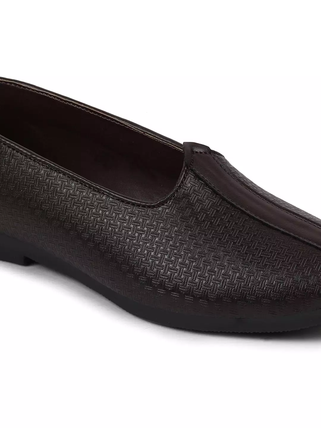 Men Ethnic Brown Slip On Juttis and Mojaris