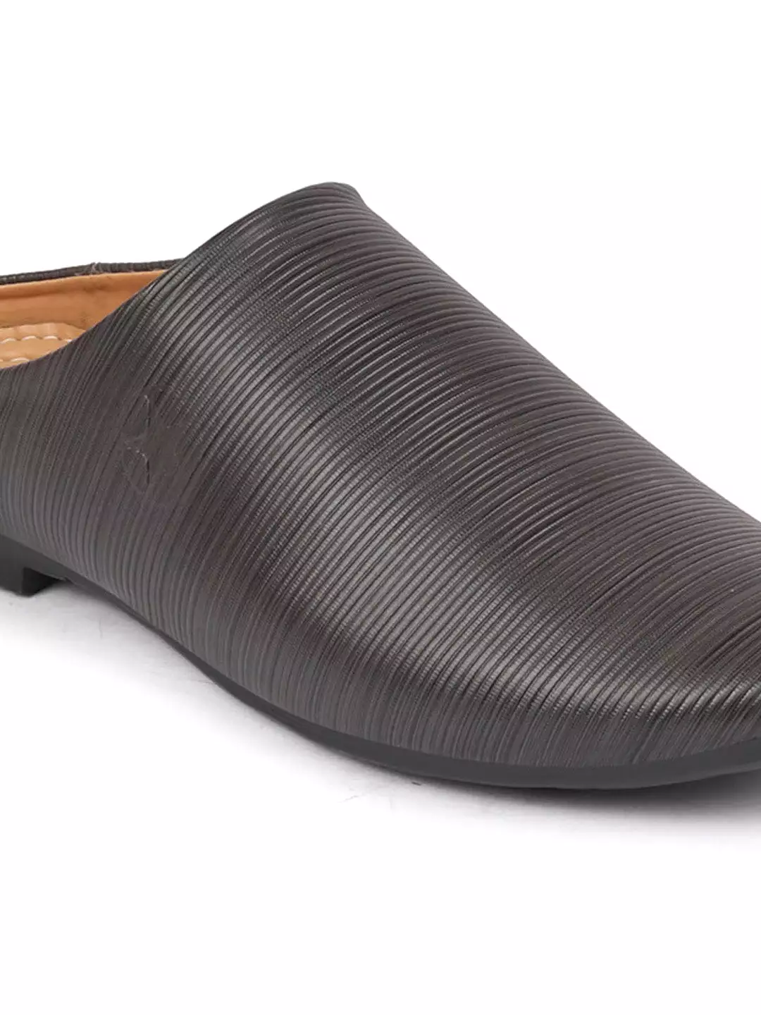 Men Grey Back Open Classic Design Textured Slip-On Ethnic Juttis and Mojaris