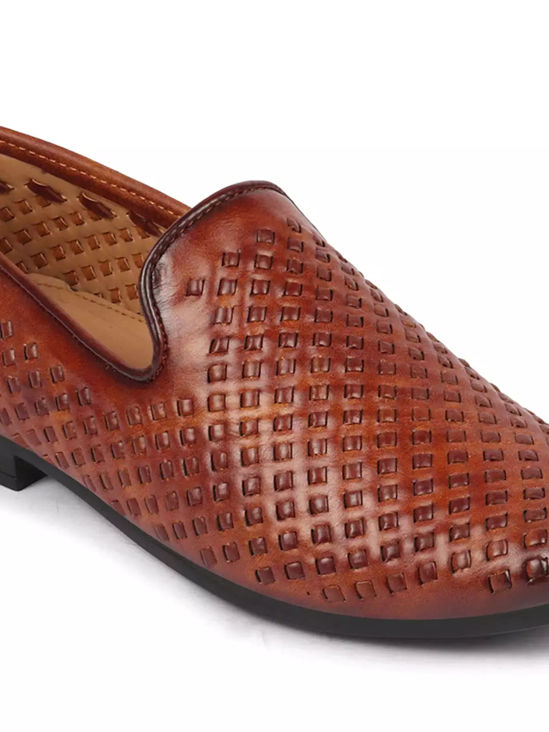 Men Teek Ethnic Slip-On Juttis