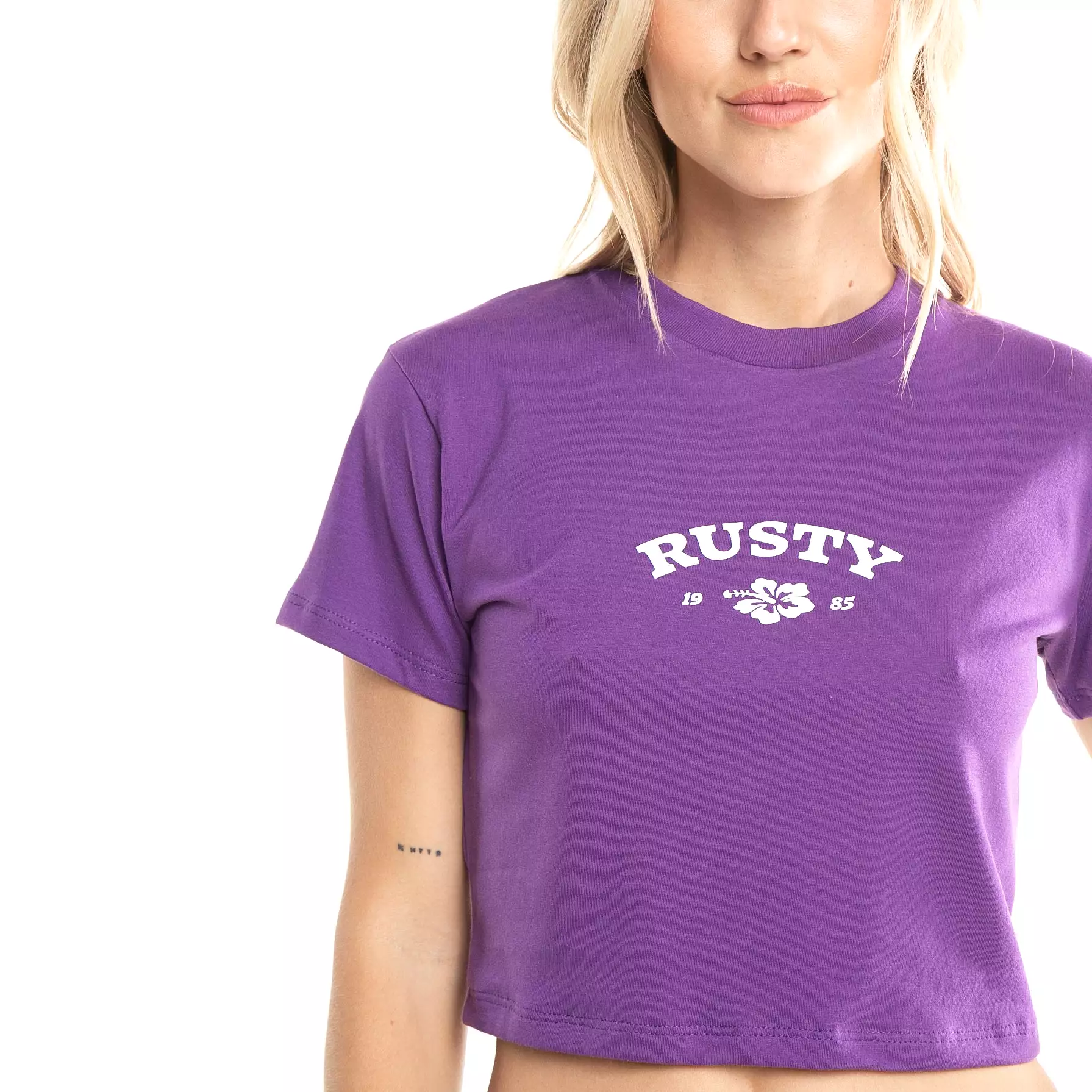 Remera Mc Rusty Flower Thriving Baby Tee Ld Grape