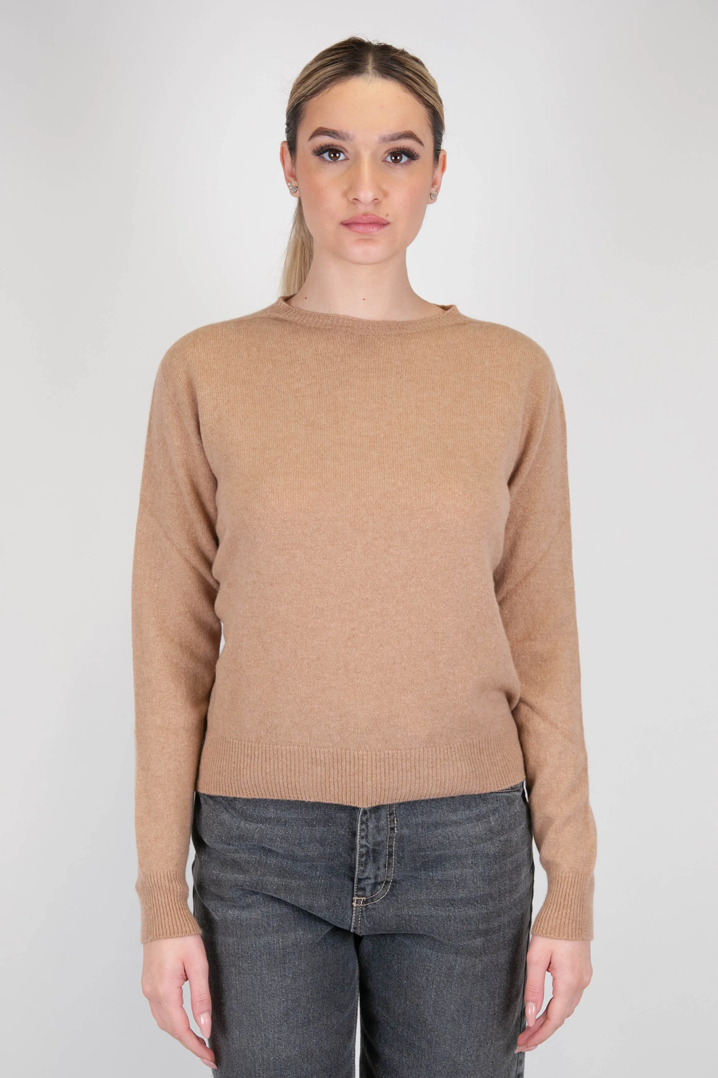 Tensione in - Maglia girocollo in 100% puro cashmere